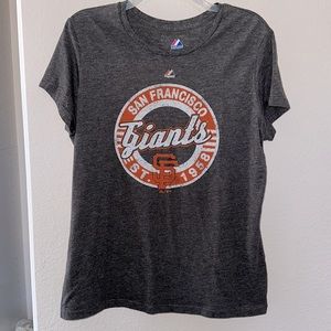 Giants Baseball Vintage Design T-shirt. 
Size XL. 
Color: dark gray.